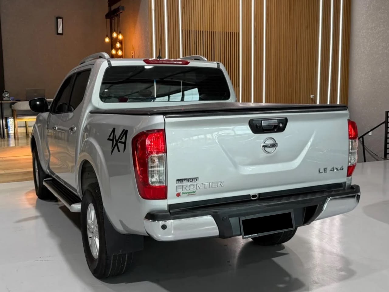 Nissan Frontier FRONTIER 2.3 16V TURBO DIESEL LE CD 4X4 AUTOMÁTICO miniatura 2