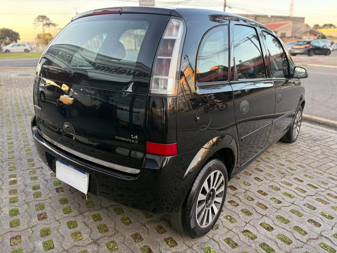 Chevrolet Bolt EV MERIVA JOY 1.4 miniatura 2