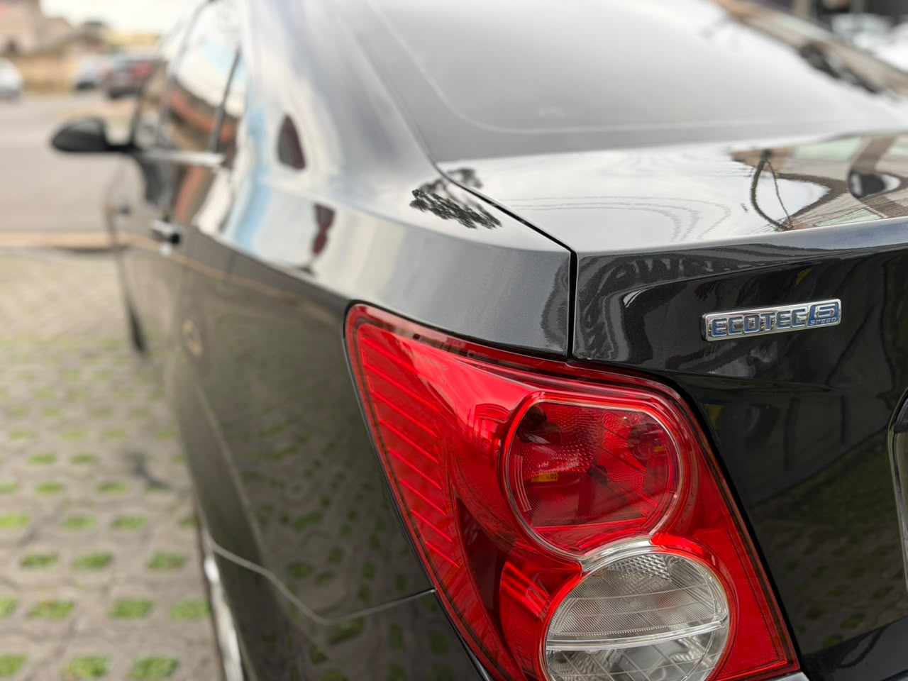 Chevrolet Onix SONIC SEDAN LT 1.6 AUT miniatura 8