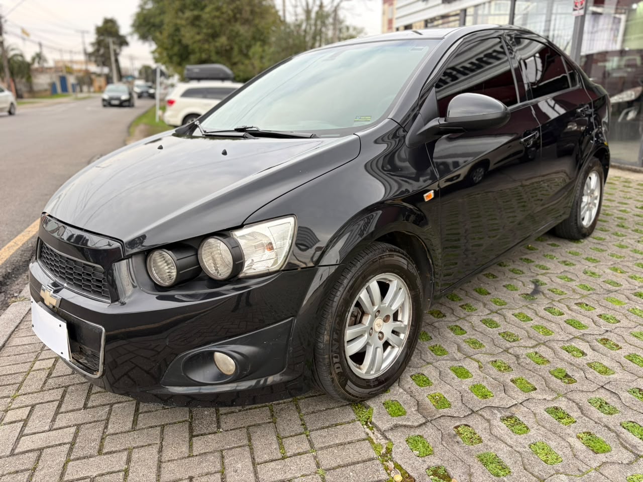 Chevrolet Onix SONIC SEDAN LT 1.6 AUT miniatura 4