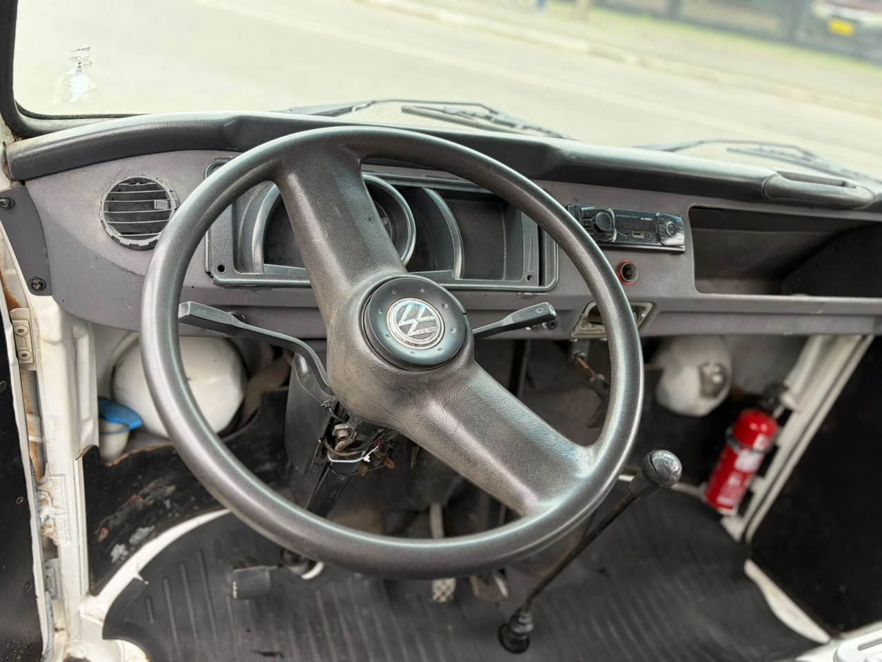 Volkswagen Gol Volkswagen KOMBI 9LUGARES 1.4 miniatura 9
