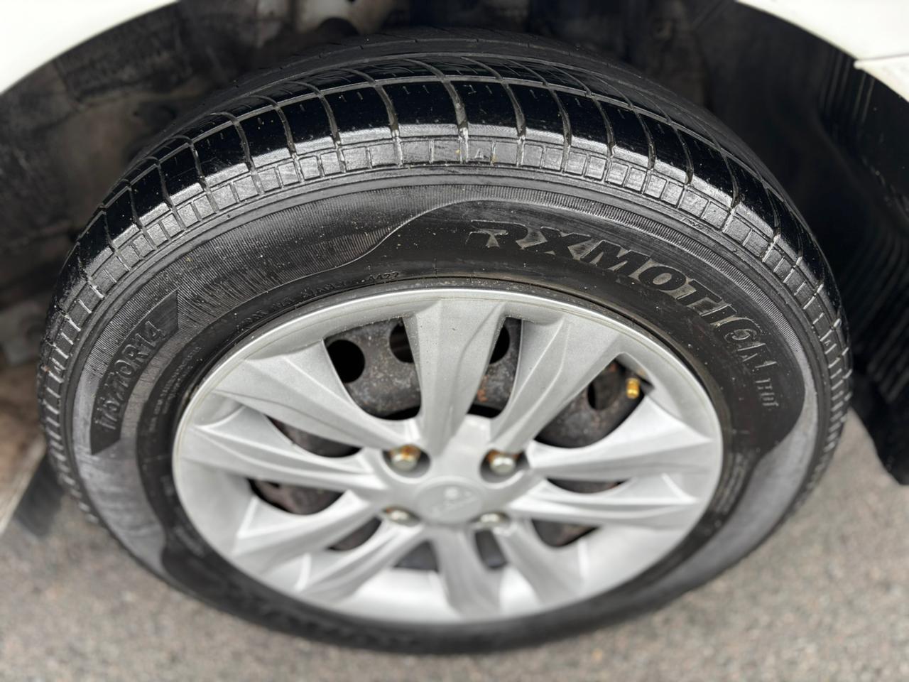 Hyundai HB20S Hyundai HYUNDAI HB20S 1.0 CONFORT PLUS 12V miniatura 5