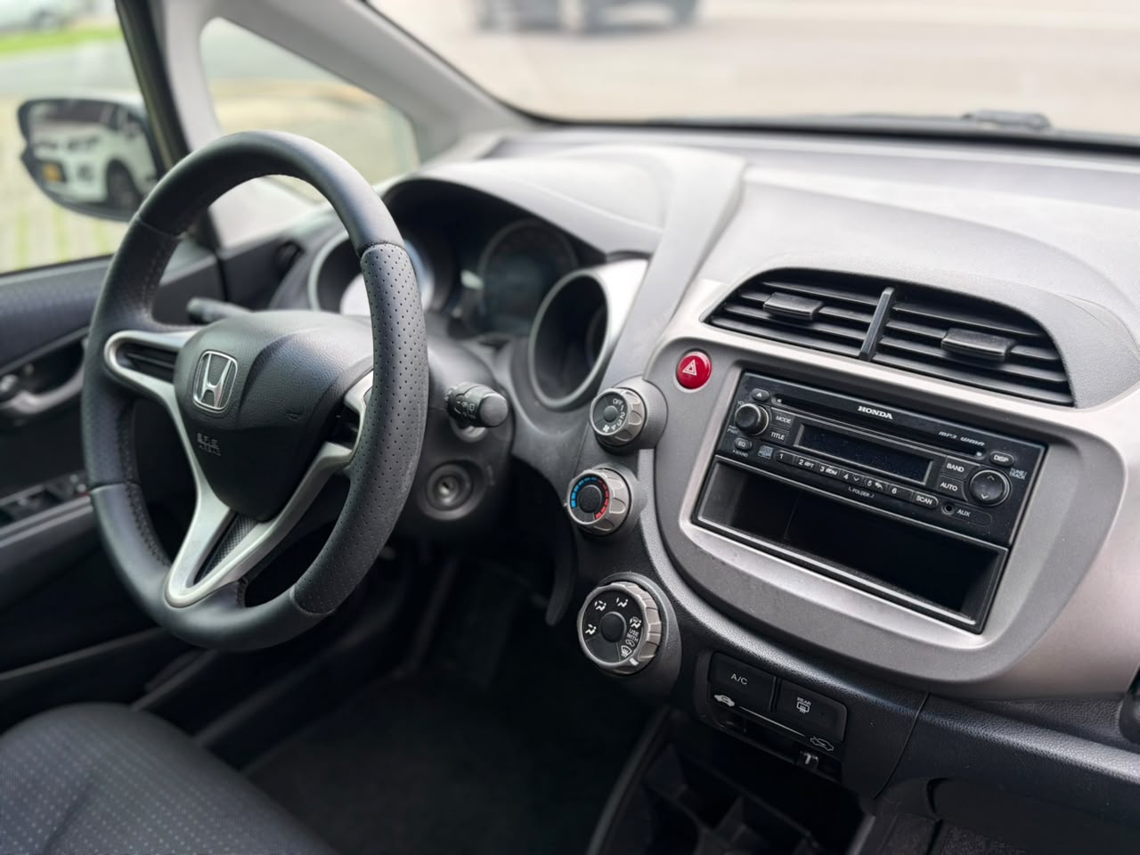 Honda Fit FIL LX (FLEX) miniatura 7