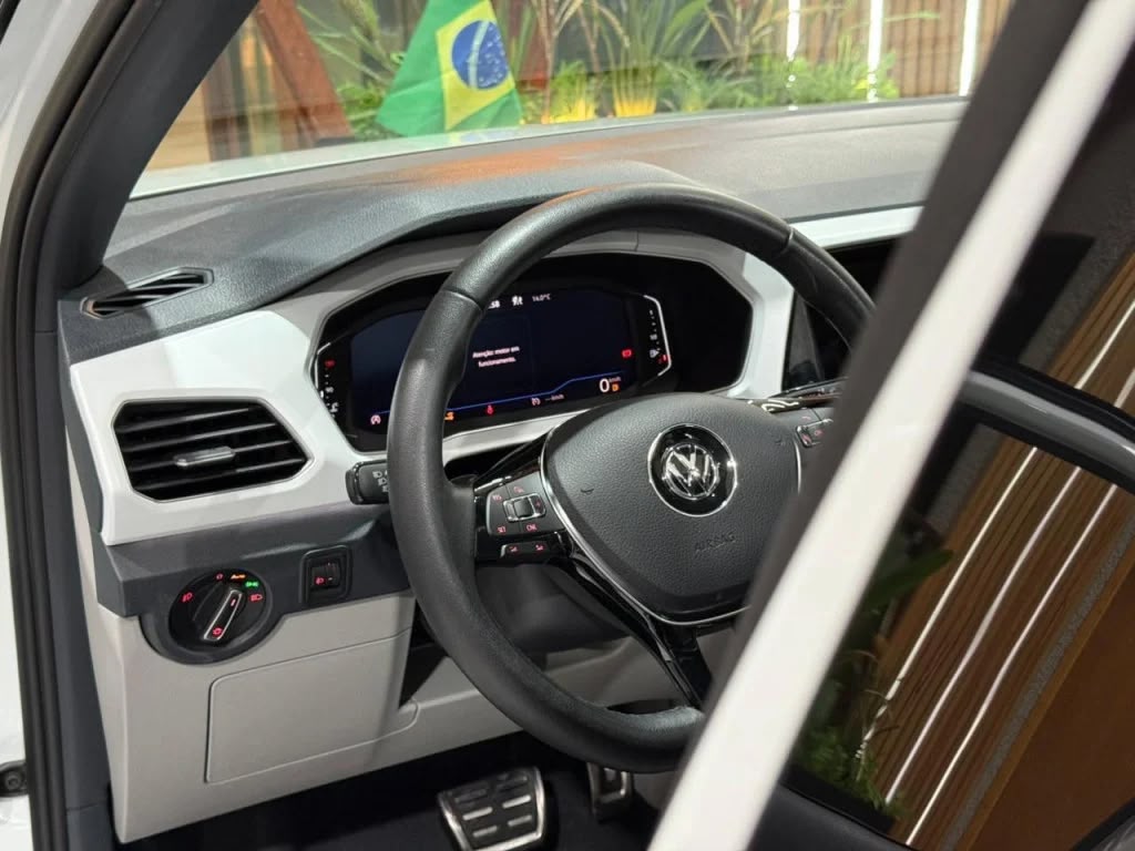 Volkswagen T-Cross Volkswagen T-CROSS 1.4 250 TSI TOTAL FLEX HIGHLINE AUTOMÁTICO miniatura 4