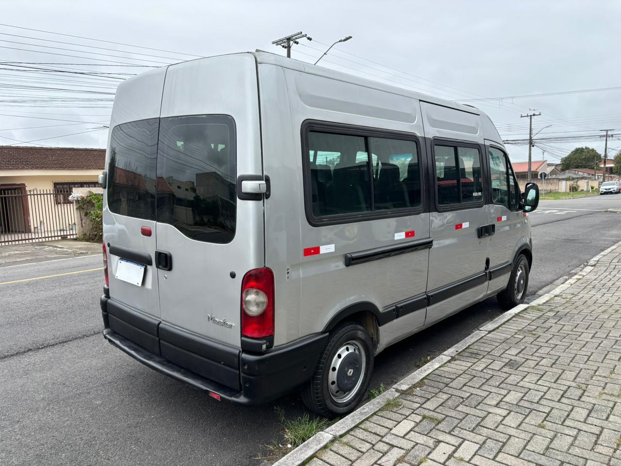 Renault Master Renault MASTER MINIBUS 16LG miniatura 8