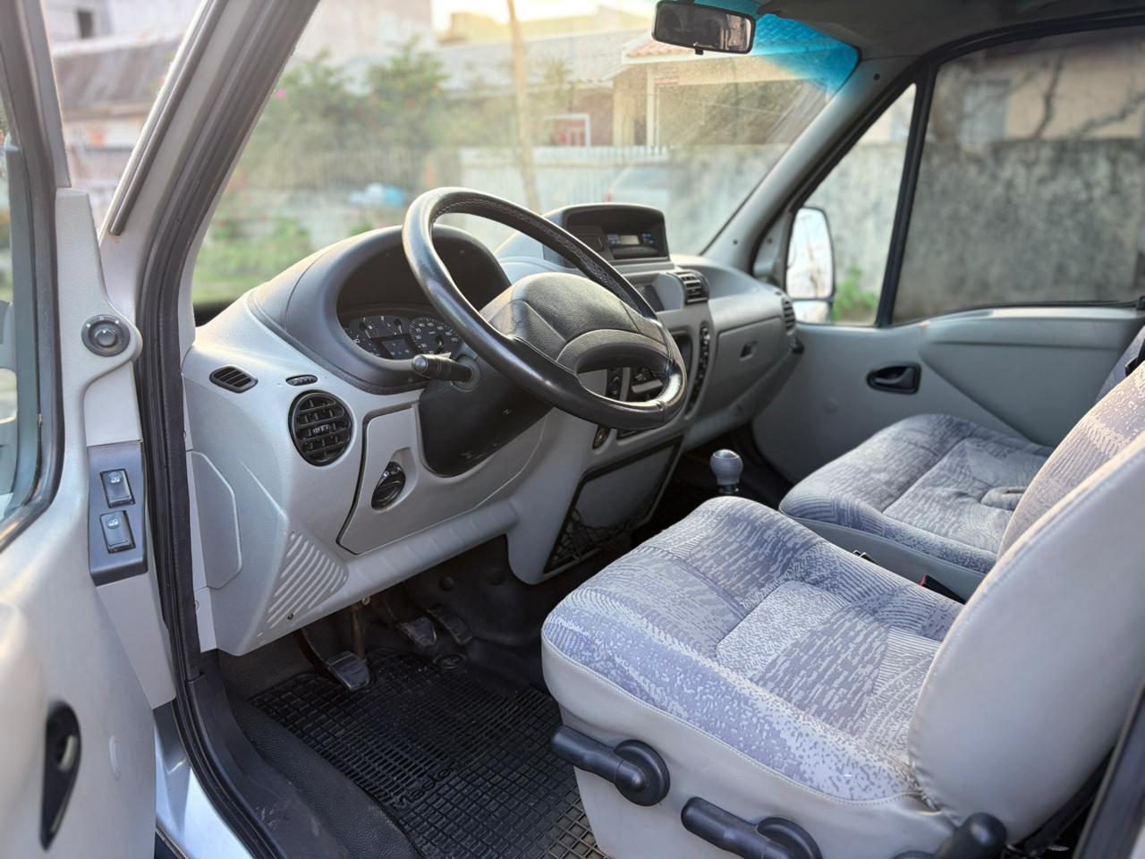 Renault Master Renault MASTER MINIBUS 16LG miniatura 4